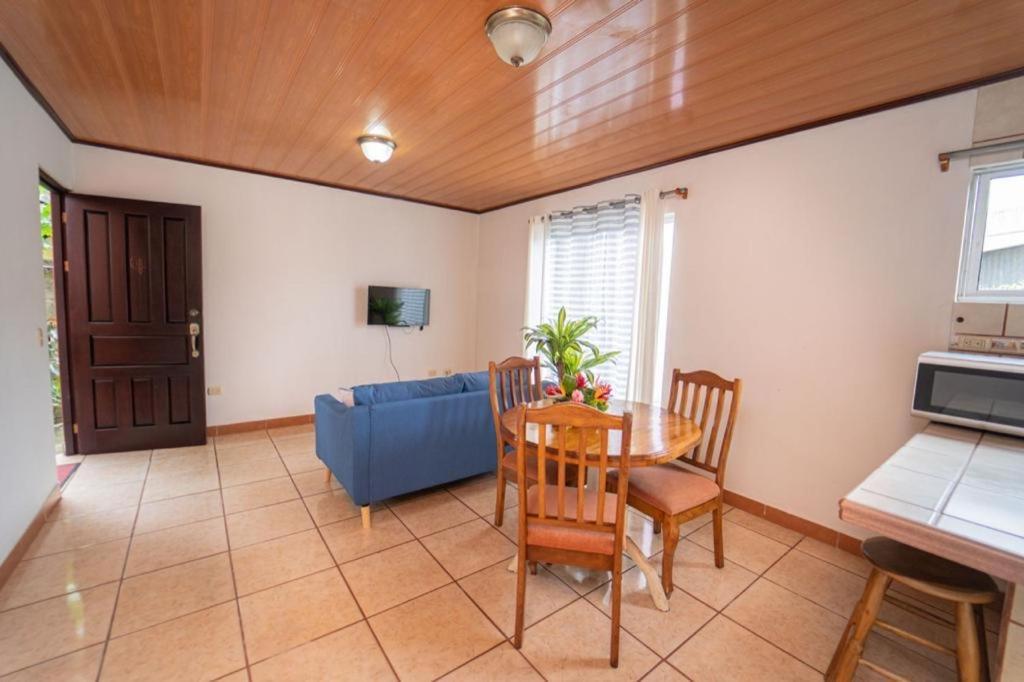 Apartamentos Cristal Quepos Ngoại thất bức ảnh